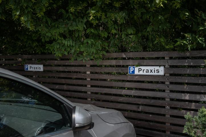 praxis-parkplätze